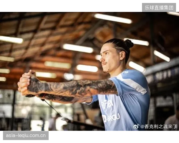 乌拉圭完成锋线更新换代，努涅斯的冲击力将替代苏亚雷斯的经验。